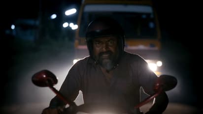 കൈയടി നേടിയ ആ ചേസ് സീന്‍; 'പ്രാവിന്‍കൂട് ഷാപ്പ്' സ്‍നീക്ക് പീക്ക് എത്തി