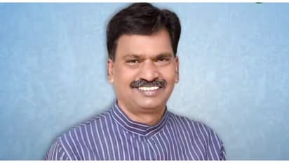 ബലാത്സംഗക്കേസ്; വാർത്താസമ്മേളനം നടത്തുന്നതിനിടെ കോൺഗ്രസ് എംപി അറസ്റ്റിൽ