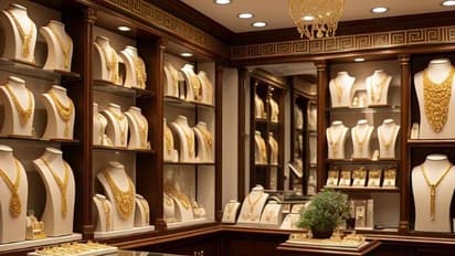 ಬೆಲೆ ಕಡಿಮೆಯಿದ್ದಾಗಲೇ ಚಿನ್ನ ಖರೀದಿಸಿ; ಇಲ್ಲಿದೆ ನೋಡಿ ಇಂದಿನ ಪರಿಷ್ಕೃತ ದರ