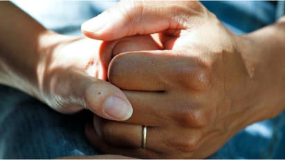 കോമയിലോ അനങ്ങാനാകാതെയോ കിടക്കുന്ന രോഗികൾക്ക് ഉപയോഗപ്പെടുത്താം; 'മരിക്കാനുള്ള അവകാശം' നയവുമായി കർണാടക സർക്കാർ