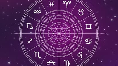 Horoscope Today: ഫെബ്രുവരിയിലെ ആദ്യ ദിനം നിങ്ങൾക്ക് എങ്ങനെ? അറിയാം ഇന്നത്തെ നിങ്ങളുടെ നക്ഷത്രഫലം