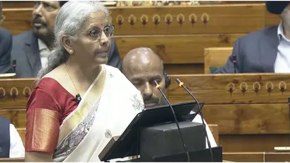 Budget 2025 : மாவட்டம் தோறும் புற்றுநோய் சிகிச்சை மையம்! நிதியமைச்சர் அறிவிப்பு!