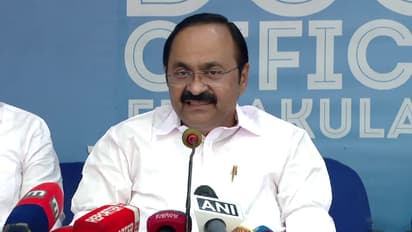 ബ്രൂവറിക്കായി മന്ത്രിയുണ്ടാക്കിയ ചീട്ടുകൊട്ടാരം തകർന്നുവെന്ന് സതീശൻ; അഴിമതിയാരോപണം ശക്തമാക്കി പ്രതിപക്ഷം