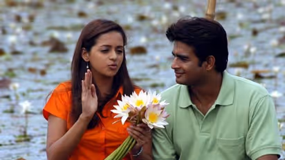 ஒரு இங்கிலிஸ் வார்த்தை கூட இல்லாத படமா? மெய்சிலிர்த்து போன நடிகை; அதுவும் மாதவன் படம்!