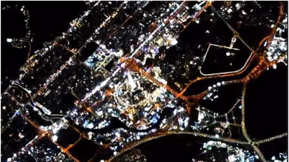 മാനത്ത് മിന്നും നക്ഷത്രങ്ങൾ അല്ല, വാനോളം ഉയർന്ന കെട്ടിടം; ഭൂമിയിൽ നിന്ന് 400 കിലോമീറ്റർ അകലെ ബുർജ് ഖലീഫ ഇങ്ങനെ