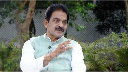 കേരളത്തിന്റെ നവോത്ഥാന പാരമ്പര്യത്തിന് അപമാനം;കൂടൽമാണിക്യം ക്ഷേത്രത്തിലെ ജാതി വിവേചനത്തിതെതിരെ കെ സി വേണുഗോപാൽ