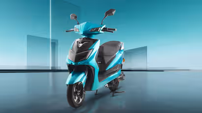 விலை ரொம்ப கம்மி.. பட்ஜெட் விலையில் எலக்ட்ரிக் ஸ்கூட்டர் உடனே வாங்குங்க!