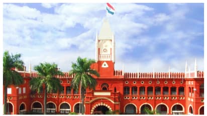 200 മരത്തൈകള് വെച്ചു പിടിപ്പിക്കണം, 2 വര്ഷം പരിപാലിക്കണം; മോഷ്ടാവിന് ജാമ്യം നല്കി ഒറിസ ഹൈക്കോടതി