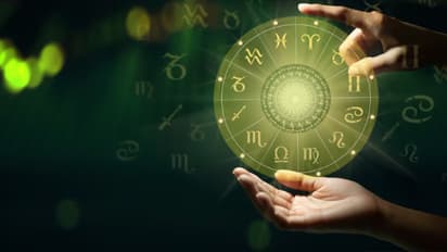 Horoscope Today: ഈ രാശിക്കാർക്ക് വരുമാന വർധനയും സമാധാനവും; അറിയാം ഇന്നത്തെ സമ്പൂർണ്ണ നക്ഷത്രഫലം