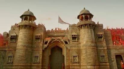 44 ಪ್ರಶಸ್ತಿ ಗೆದ್ದ ಸಿನಿಮಾ ಗಳಿಸಿದ್ದು 500 ಕೋಟಿ; ಥಿಯೇಟರ್‌ನಿಂದ ಭಾವುಕರಾಗಿ ಹೊರಬಂದ ವೀಕ್ಷಕರು!