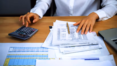 ബാങ്ക് സ്റ്റേറ്റ്മെൻ്റ് പരിശോധിക്കേണ്ടത് ആരെല്ലാം? പ്രധാന്യം ചെറുതല്ല, അറിയേണ്ടതെല്ലാം