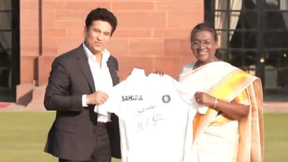 Sachin Tendulkar presents autographed Test jersey to President Droupadi Murmu at Rashtrapati Bhavan (WATCH)