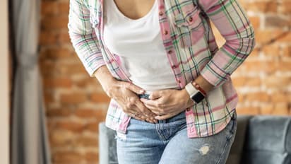 पेट दर्द और जी मिचलाना हो सकता है गॉलब्लैडर स्टोन का संकेत!