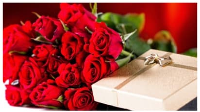 Happy Rose Day 2025 : പ്രണയത്തിന്റെ പ്രതീകമായി റോസ് ഡേ, പ്രിയപ്പെട്ടവർക്ക് ആശംസകൾ നേരാം