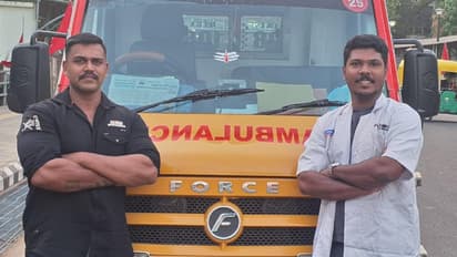 ഊരൂട്ടമ്പലം സ്വദേശിനിയായ 27 കാരിക്ക് പ്രസവ വേദന, ആശുപത്രിയിലേക്കുള്ള യാത്രക്കിടെ ആംബുലൻസിൽ കുഞ്ഞിന് ജന്മം നൽകി