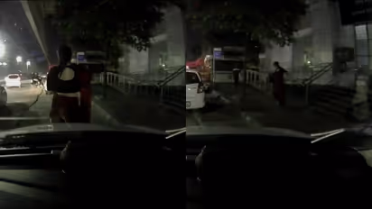 കൊച്ചിയിൽ ട്രാൻസ് വുമണിന് ഇരുമ്പ് വടി കൊണ്ട് ക്രൂരമർദനം; സംഭവം പാലാരിവട്ടം മെട്രോ സ്റ്റേഷന് സമീപം