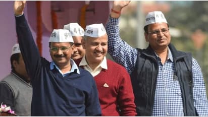 ക്യാപ്റ്റനും വൈസ് ക്യാപ്റ്റനും ക്ളീന് ബൗള്ഡ്; അരവിന്ദ് കെജ്രിവാളും സിസോദിയയും സത്യേന്ദ്ര ജെയിനും തോറ്റു