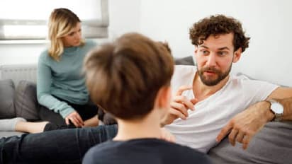 குழந்தைகள் ஏன் பொய் சொல்கிறார்கள்? அதை தடுக்க உதவும் டிப்ஸ்!