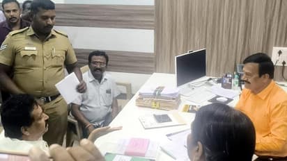 திமுக முக்கிய பிரமுகர் நீக்கம்! பொதுச்செயலாளர் துரைமுருகன் அதிரடி! என்ன காரணம் தெரியுமா?