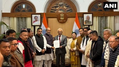 மணிப்பூர் முதல்வர் பிரேன் சிங் ராஜினாமா! ஆளுநரைச் சந்தித்து கடிதத்தை வழங்கினார்!