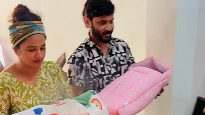 வாரிசுகளை வரவேற்ற சினேகன் - கன்னிகா! வாழ்த்து மழை பொழியும் ரசிகர்கள்!