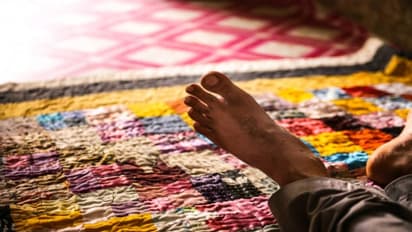 ഭാര്യയുമായി വഴക്കിട്ടു, 40കാരൻ രണ്ട് മക്കളെ വെട്ടിക്കൊന്നു, ഭാര്യയും മറ്റൊരു മകളും ഗുരുതരാവസ്ഥയിൽ