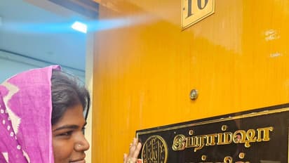 முஸ்லிம்கு வீடு தரமாட்டேன்னாங்க; சொந்த வீடு வாங்கி கெத்துகாட்டிய அறந்தாங்கி நிஷா!