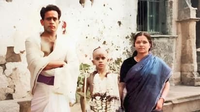 ಈ ಫೋಟೋದಲ್ಲಿರುವ  ಖ್ಯಾತ ಹಿಂದೂಸ್ತಾನಿ ಗಾಯಕ ಕರ್ನಾಟಕದ ಹೆಮ್ಮೆಯ ಪುತ್ರ: ಯಾರು ಹೇಳಿ