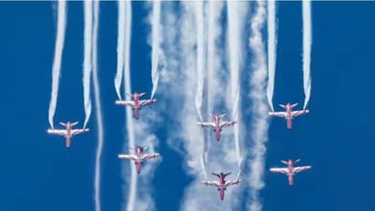 गजब! एयर शो देखकर फाइटर पायलट बन गया बेंगलुरु का लड़का