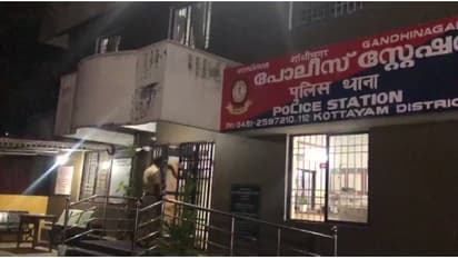 സ്വകാര്യ ഭാഗങ്ങളിൽ ഡംബൽ തൂക്കിയിട്ട് ഉപദ്രവിച്ചു; ഗാന്ധിനഗർ സ്കൂൾ ഓഫ് നേഴ്സിങ്ങിൽ റാ​ഗിം​ങ്, 5പേർ കസ്റ്റഡിയിൽ