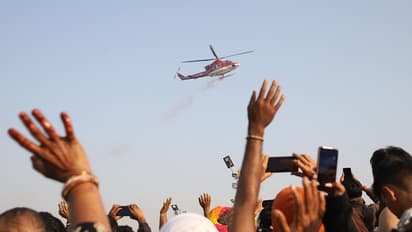 Mahakumbh 2025: Yogi Govt marks Magh Purnima with grand floral showers