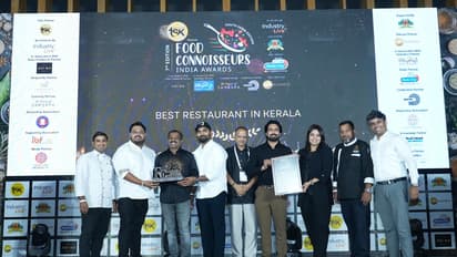 കേരളത്തിലെ മികച്ച മൾട്ടി ക്യുസിൻ റസ്റ്റോറൻ്റിനുള്ള പുരസ്കാരം തിരൂർഖലീസ് റസ്റ്റോറന്റിന്
