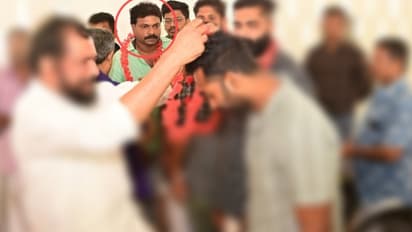 സിപിഎമ്മിൽ ചേർന്ന ഒരാളെ കൂടി പത്തനംതിട്ട ജില്ലയിൽ നിന്ന് പൊലീസ് നാടുകടത്തി