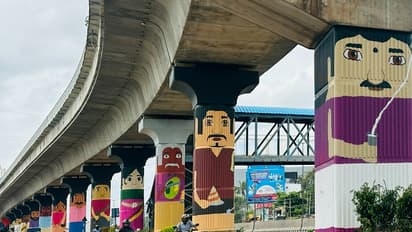 ಬಯೋಕಾನ್ ಫೌಂಡೇಶನ್ನಿಂದ ಮೆಟ್ರೋ ಪಿಲ್ಲರ್ಗಳ ಮೇಲೆ ಚನ್ನಪಟ್ಟಣ ಕಲೆ ಬಿಂಬಿಸುವ ಚಿತ್ರಣ!