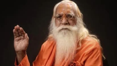 Viral Video: ಅಯೋಧ್ಯೆ ರಾಮಮಂದಿರ ಪ್ರಧಾನ ಅರ್ಚಕ ಸತ್ಯೇಂದ್ರ ದಾಸ್ ಜಲಸಮಾಧಿ, ಸಂತರ ದೇಹ ಸುಡೋದಿಲ್ಲ ಯಾಕೆ?