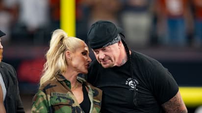 WWE ರೆಸ್ಲರ್ ಅಂಡರ್‌ಟೇಕರ್ ಹೆಂಡತಿ ಯಾರು?: ಅವರಿಬ್ಬರ ಮುದ್ದಾದ ಪ್ರೇಮಕಥೆ ಗೊತ್ತಾ?