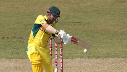 ഇന്ത്യക്ക് ആ 'തല'വേദന മാറി, ട്രാവിസ് ഹെഡ് പുറത്ത്! ഓസീസിന് രണ്ട് വിക്കറ്റ് നഷ്ടം, തകര്ച്ച