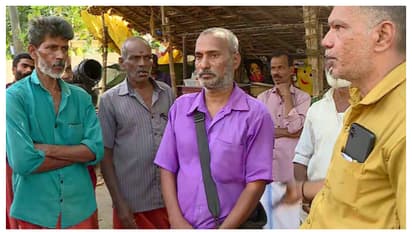 കാരുണ്യം തീരെയില്ല, കണ്ണില്‍ചോരയും; ഒരുഭാ​ഗം തളർന്നയാളുടെ ലോട്ടറി ടിക്കറ്റ് മോഷ്ടിച്ചു, ക്രൂരത പാലക്കാട് 