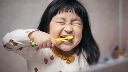 കുട്ടികളുടെ പല്ലുകളുടെ ആരോഗ്യം; ശ്രദ്ധിക്കേണ്ട കാര്യങ്ങള്‍