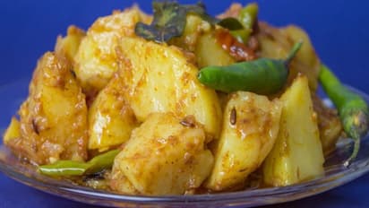 Aloo chaat: ಟೇಸ್ಟಿ ಆಲೂಗಡ್ಡೆ ಖಾರ ಮಸಾಲ ರೆಸಿಪಿ