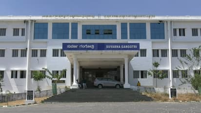 ಮೂಲ ವಿಶ್ವವಿದ್ಯಾಲಯಕ್ಕೆ ನೂತನ 7 ವಿವಿಗಳ ವಿಲೀನಕ್ಕೆ ಸರ್ಕಾರ ಚಿಂತನೆ: ಭಾರೀ ಆಕ್ರೋಶ