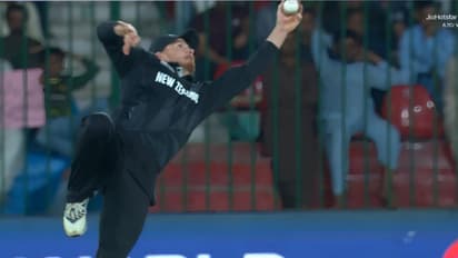 PAK vs NZ: Glenn Phillips'  spectacular catch to dismiss Mohammad Rizwan stuns fans in CT 2025 opener (WATCH)