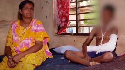 'എന്നെ വണ്ടിയിലിരുത്തി എല്ലാരും സ്ഥലം കാണാൻ പോയി'; 6ാം ക്ലാസുകാരന്റെ പരാതി, അന്വേഷണത്തിന് ഉത്തരവിട്ട് കളക്ടർ