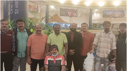 കുടലിൽ പഴുപ്പ് ബാധിച്ച് ഗുരുതരാവസ്ഥയിലായ പ്രവാസി മലയാളിക്ക് തുണയായി സാമൂഹിക പ്രവർത്തകർ; ഒടുവിൽ നാട്ടിലേക്ക്