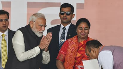 दिल्लीत भाजप सरकार: मंत्र्यांची खाती वाटली