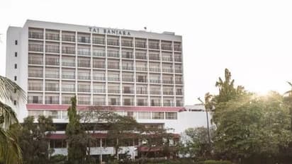 അടയ്ക്കാനുള്ളത് 1.43 കോടി കെട്ടിട നികുതി, താജ് ഹോട്ടൽ സീൽ ചെയ്ത് പൂട്ടി നഗരസഭ; നടപടി നോട്ടീസ് അവഗണിച്ചതോടെ