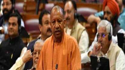 யோகி ஆதித்யநாத்தின் உத்தரப்பிரதேச அரசு சாதனை: 8 திட்டங்களில் இந்தியாவுலேயே நம்பர் 1!