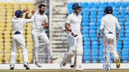 രഞ്ജി ട്രോഫി ഫൈനല്: കിരീടപ്പോരാട്ടത്തിന് മുമ്പ് നിണായക തീരുമാനമെടുത്ത് വിദര്ഭ; ജയിച്ച ടീമിനെ നിലനിർത്തി