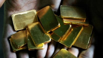 US-based NRI uses minor daughter for smuggling gold worth crores at Mumbai airport, arrested