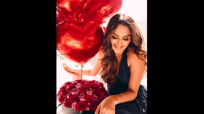 ಅಣ್ಣಾವ್ರ ಮೊಮ್ಮಗಳ ಭುಜದಲ್ಲಿ ವಿಚಿತ್ರ ಟ್ಯಾಟೂ; ಫೋಟೋ ವೈರಲ್ ಆಗುತ್ತಿದ್ದಂತೆ ಧನ್ಯಾ ಸ್ಪಷ್ಟನೆ 